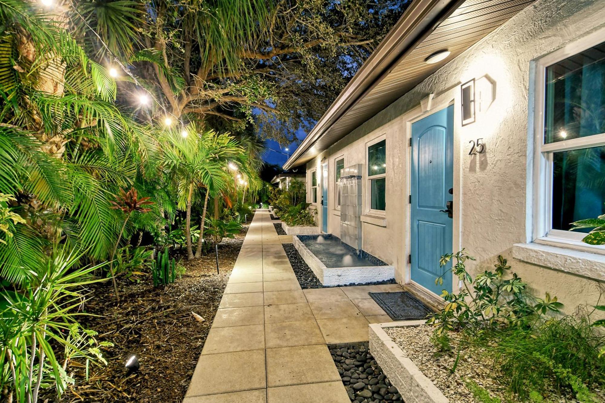 Siesta Key Palms Resort Point O'Rocks 外观 照片