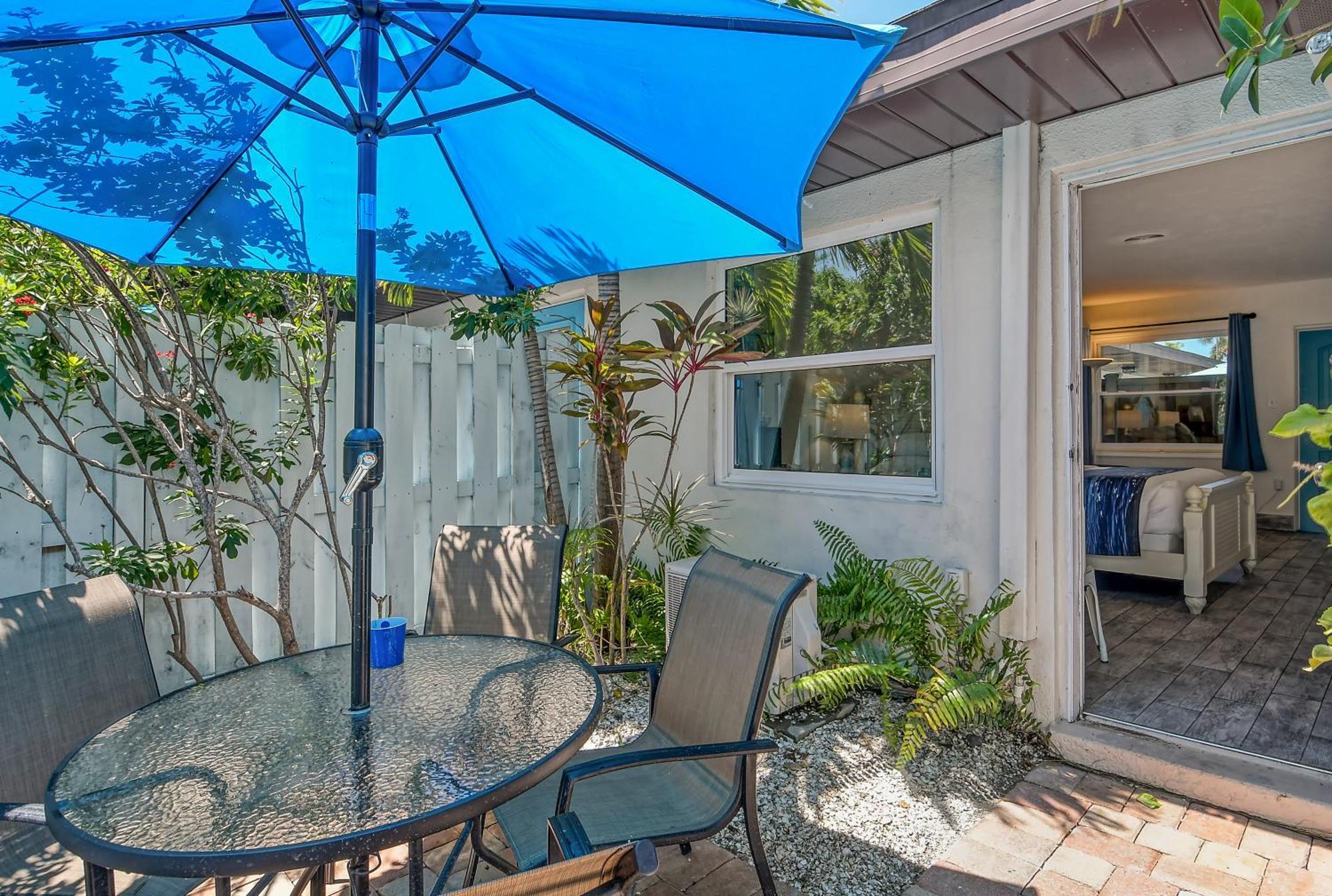 Siesta Key Palms Resort Point O'Rocks 外观 照片