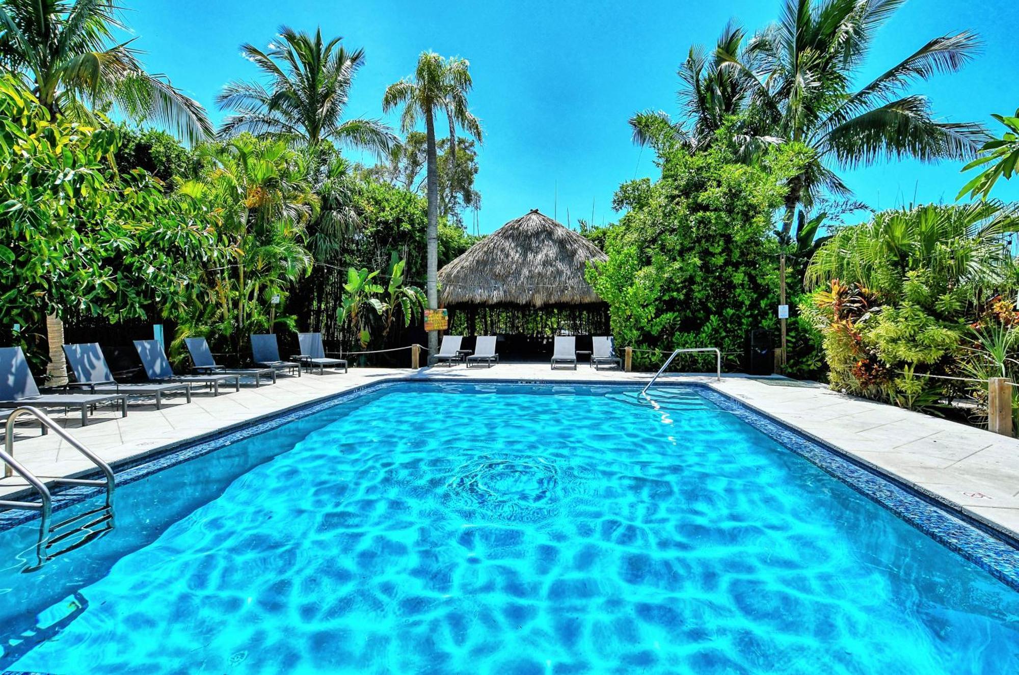 Siesta Key Palms Resort Point O'Rocks 外观 照片