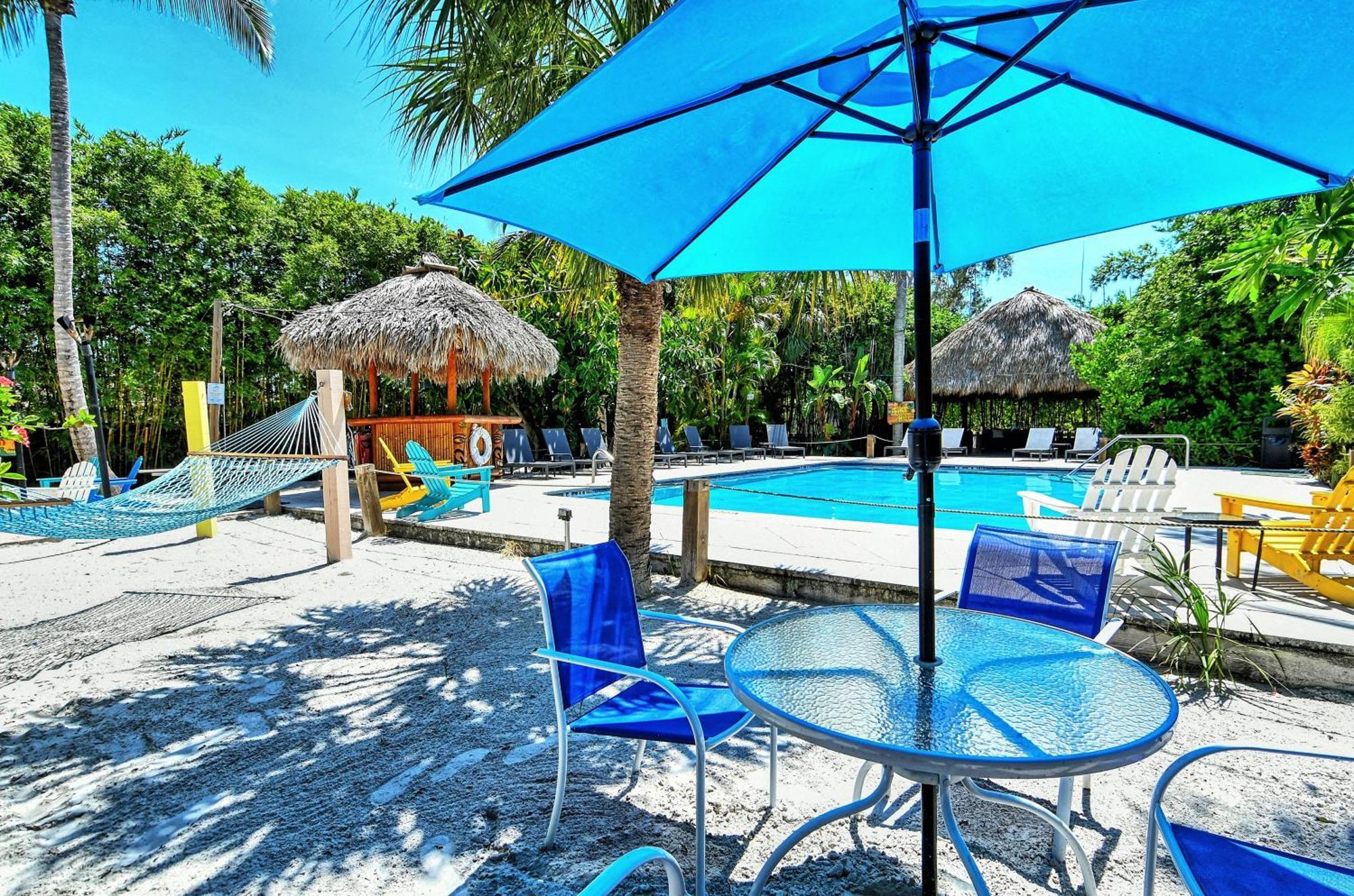 Siesta Key Palms Resort Point O'Rocks 外观 照片